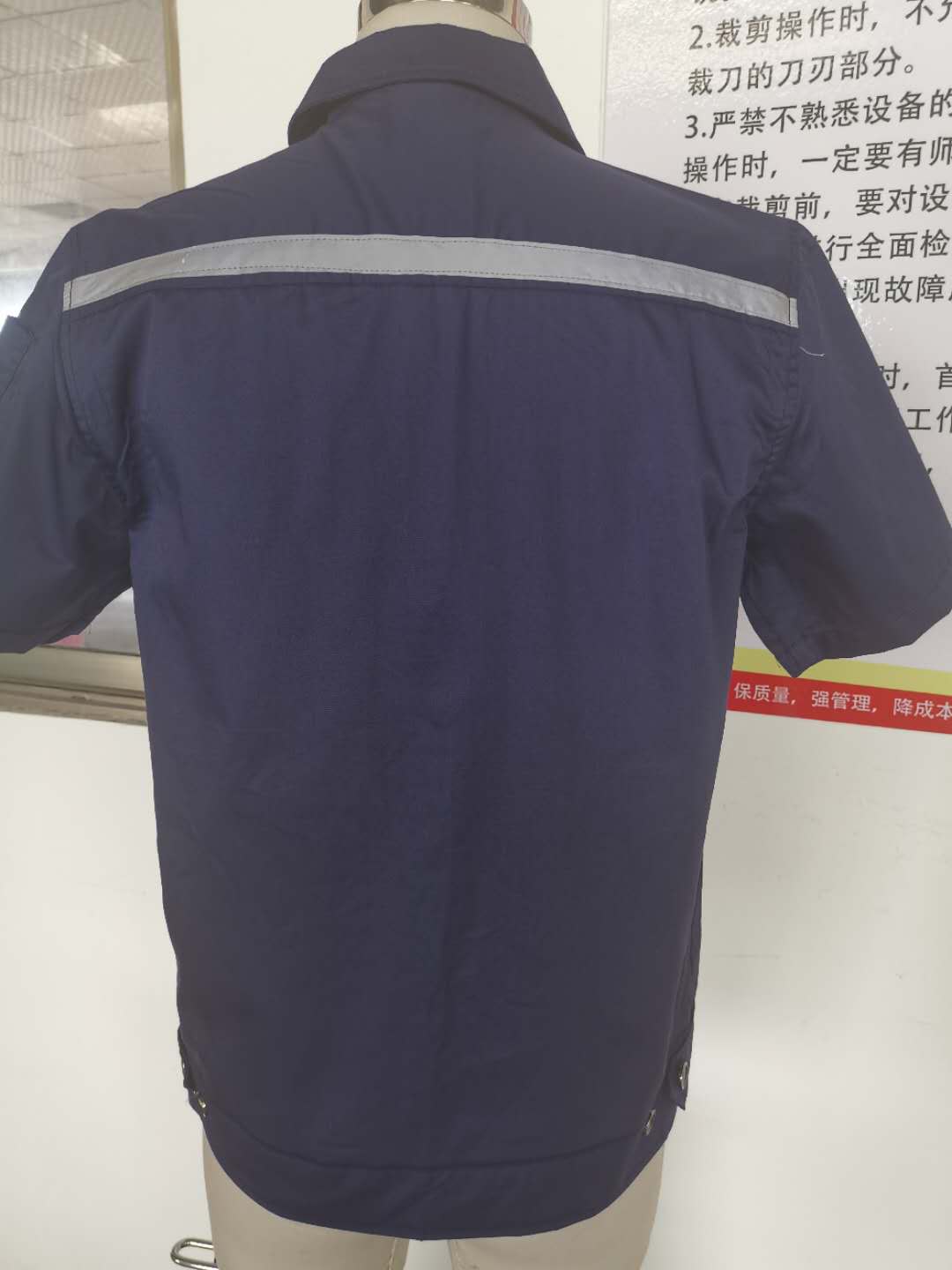 常熟風范綠色建筑工作服定做案例款式